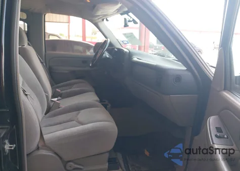 2005 Chevrolet Avalanche 1500 Ls z USA, uszkodzony, nr VIN 3GNEC12ZX5G202157